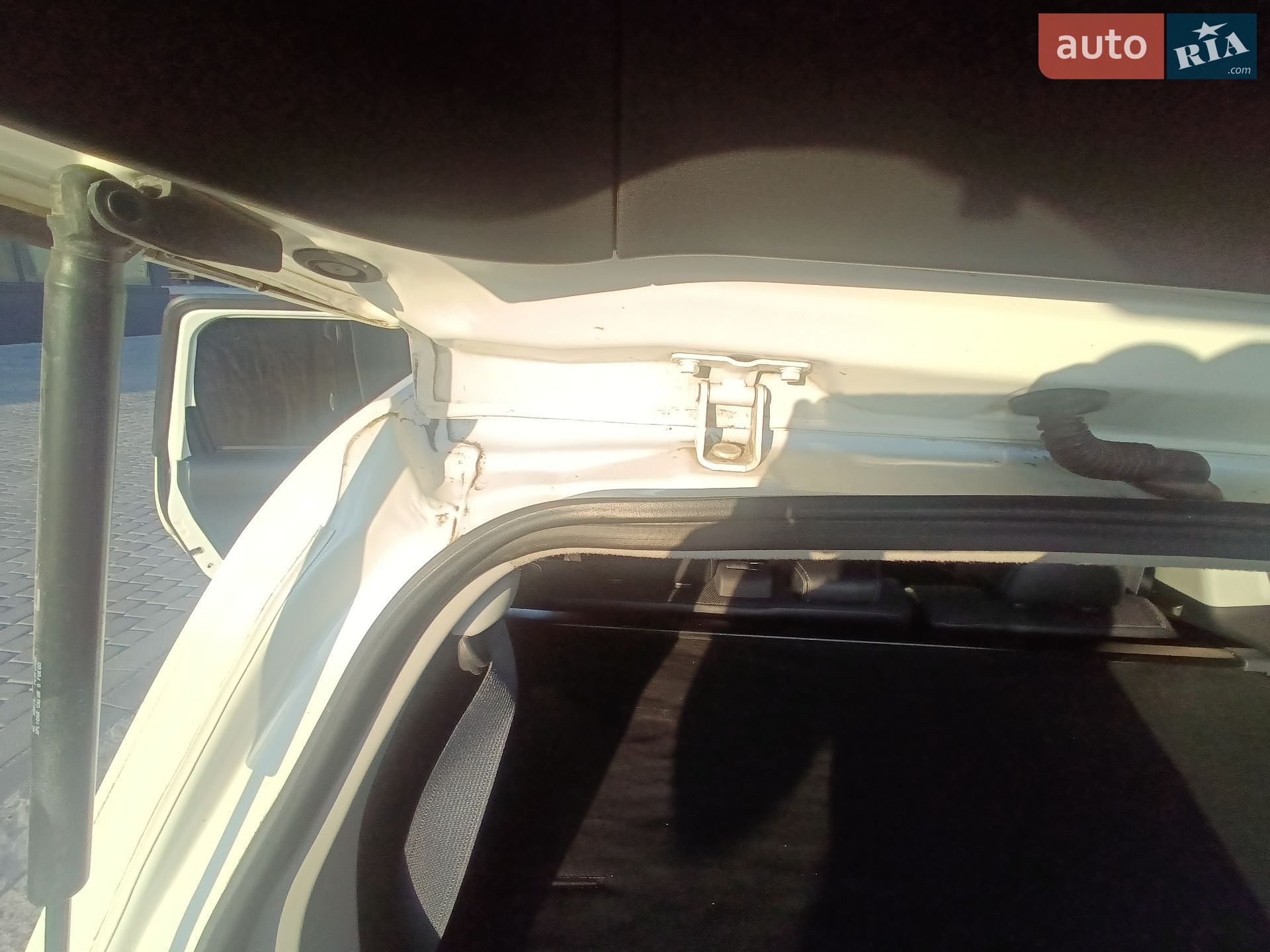 Peugeot 4007 2012 VIN VF3VV4HK8CU803434 фото оголошення 19 з 38