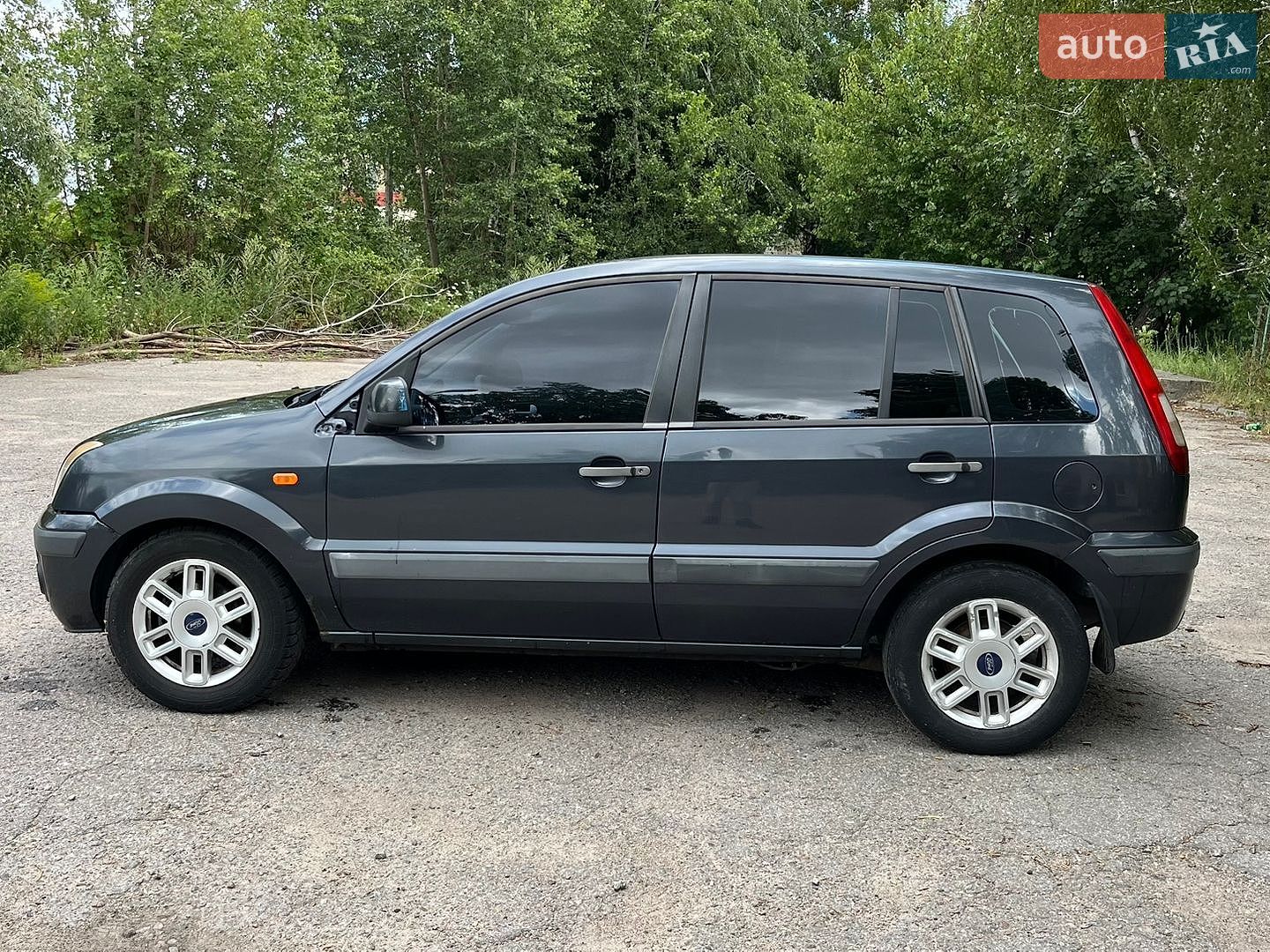 Ford Fusion 2008 VIN WF0UXXGAJU8K88962 фото оголошення 5 з 18