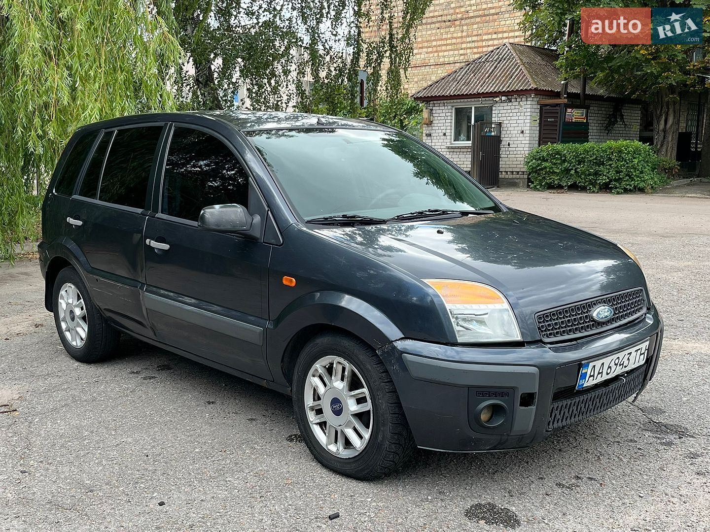 Ford Fusion 2008 VIN WF0UXXGAJU8K88962 фото оголошення 10 з 18