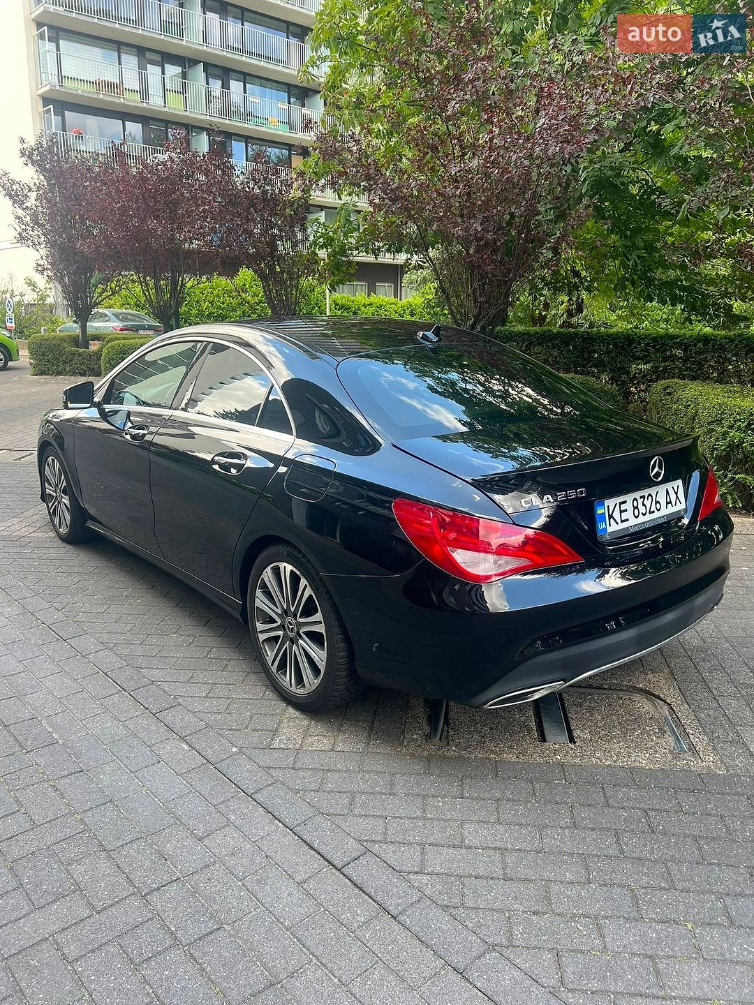 Mercedes-Benz CLA-Class 2018 VIN WDDSJ4EBXJN680829 фото оголошення 4 з 16