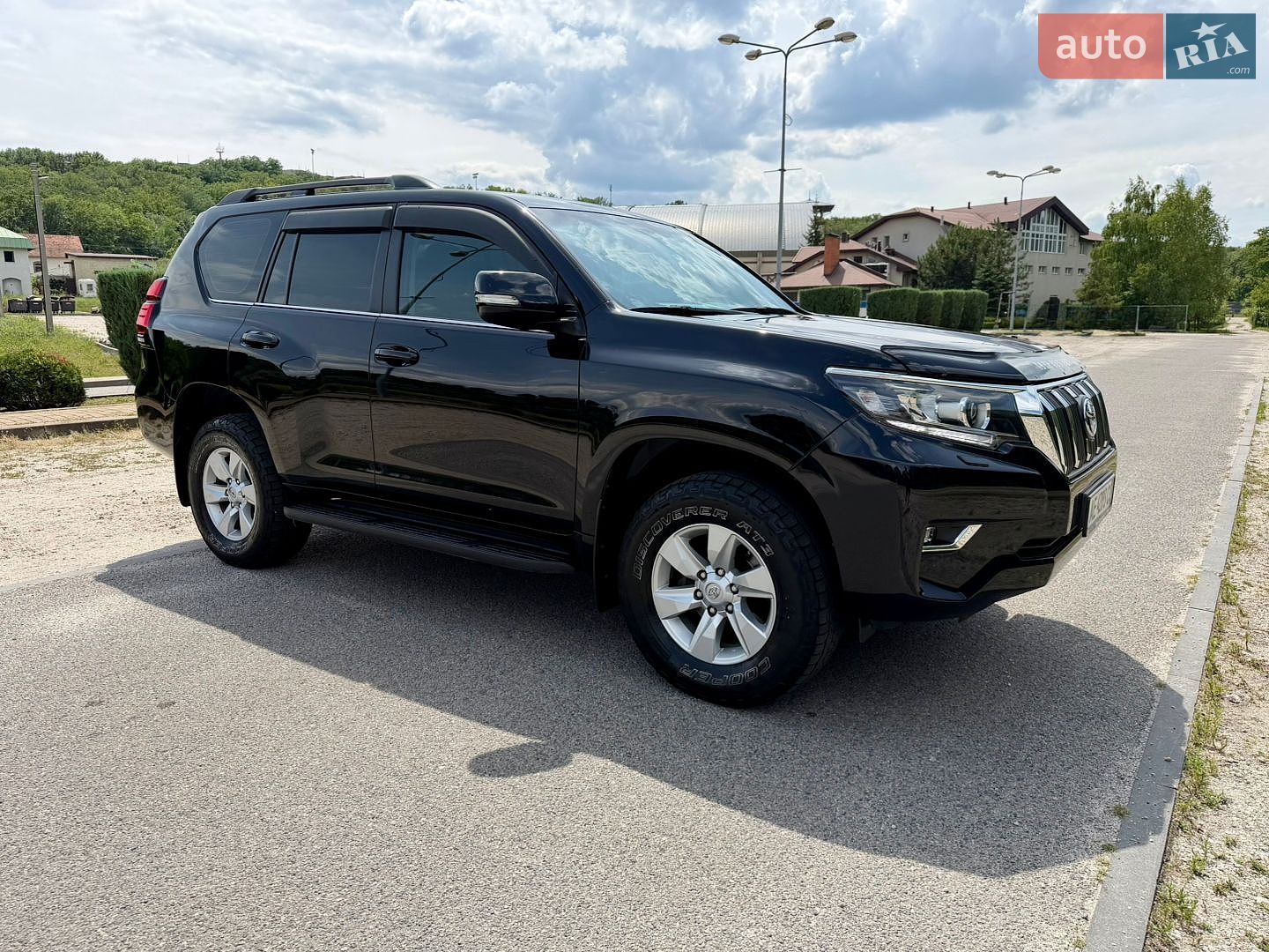 Toyota Land Cruiser Prado 2019 VIN JTEBU3FJ90K171473 фото оголошення 16 з 44