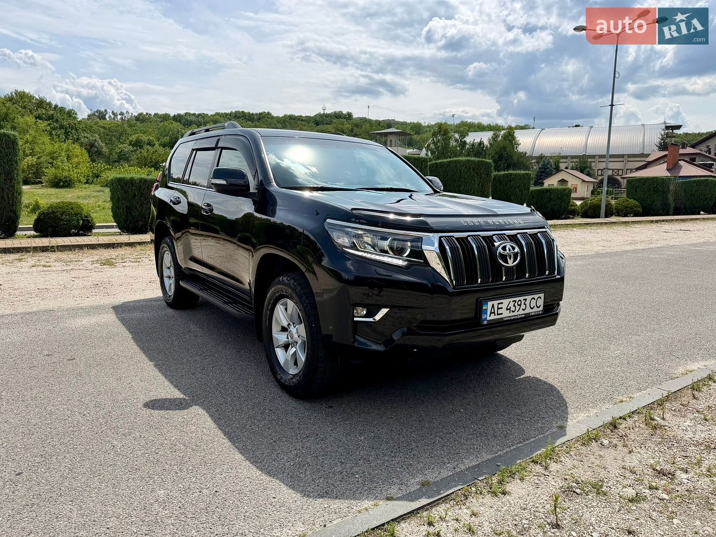 Toyota Land Cruiser Prado 2019 VIN JTEBU3FJ90K171473 фото оголошення 17 з 44