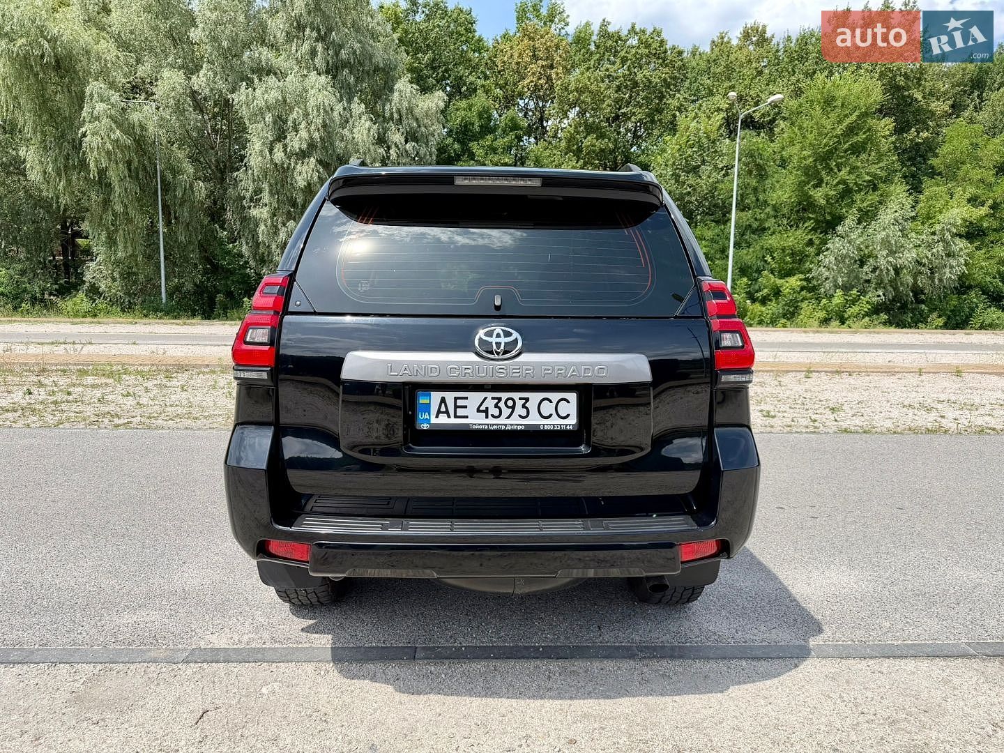 Toyota Land Cruiser Prado 2019 VIN JTEBU3FJ90K171473 фото оголошення 12 з 44