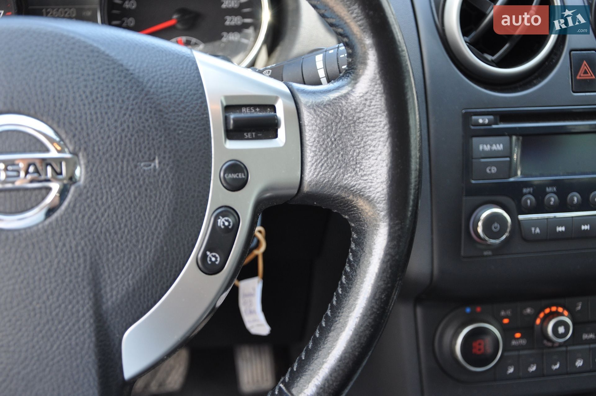 Nissan Qashqai 2013 VIN SJNFBAJ10U2769739 фото оголошення 34 з 58