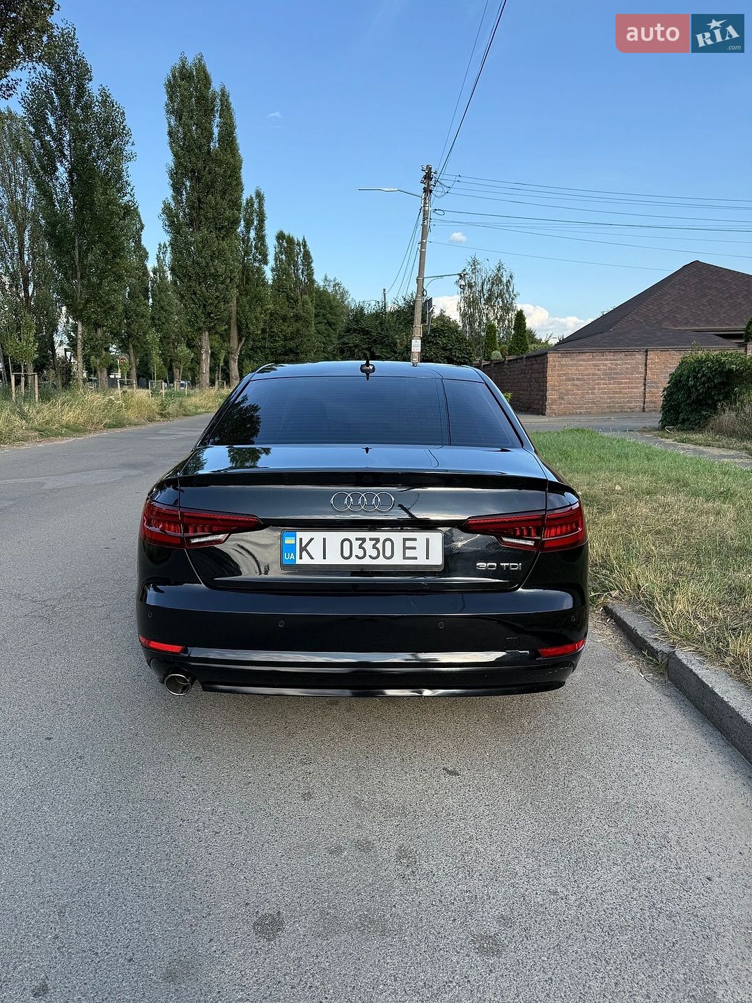 Audi A4 2018 VIN WAUZZZF47JA171378 фото оголошення 5 з 11
