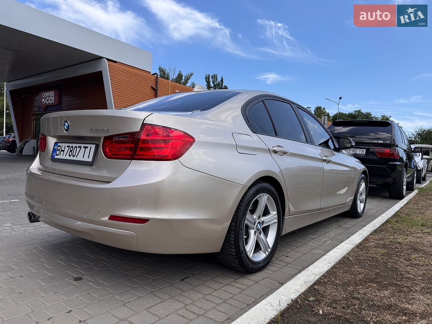 BMW 3 Series 2013 VIN WBA3C1C5XDF443550 фото оголошення 6 з 25