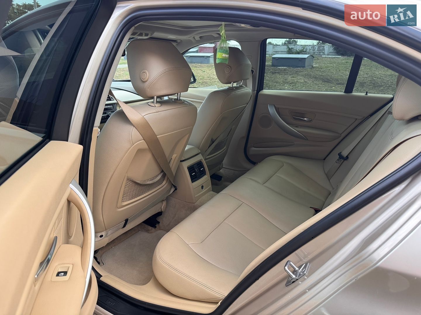 BMW 3 Series 2013 VIN WBA3C1C5XDF443550 фото оголошення 14 з 25