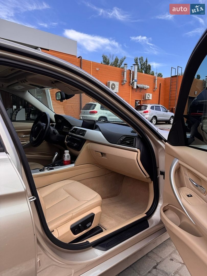 BMW 3 Series 2013 VIN WBA3C1C5XDF443550 фото оголошення 20 з 25