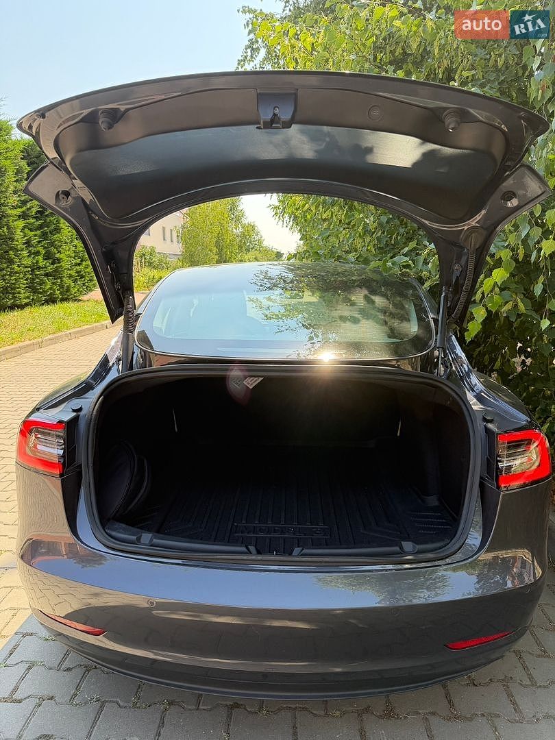 Tesla Model 3 2022 VIN 5YJ3E1EB1NF268708 фото оголошення 10 з 21