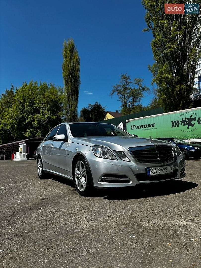 Mercedes-Benz E-Class 2012 VIN WDD2120821A584467 фото оголошення 4 з 6