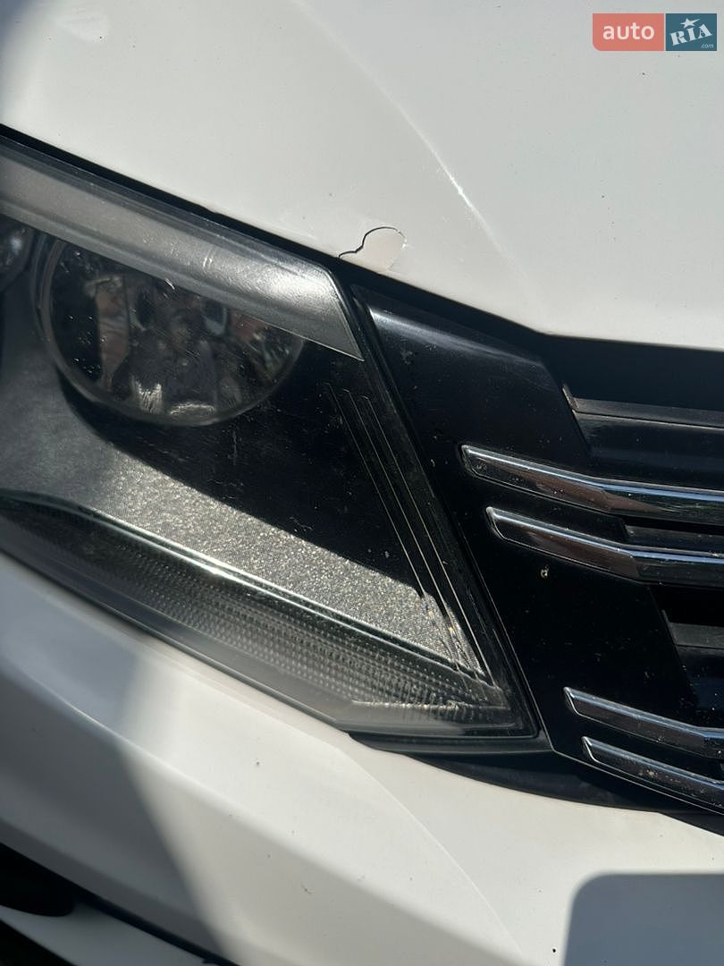 Volkswagen Tiguan 2012 VIN WVGBV7AX5DW548833 фото оголошення 11 з 15