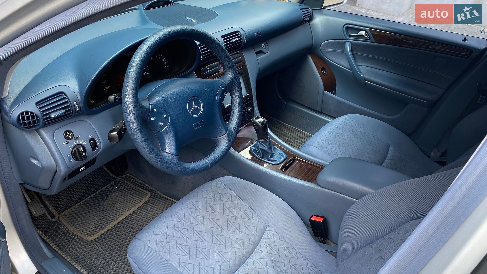Mercedes-Benz C-Class 2001 VIN WDB2030451A286807 фото оголошення 3 з 9