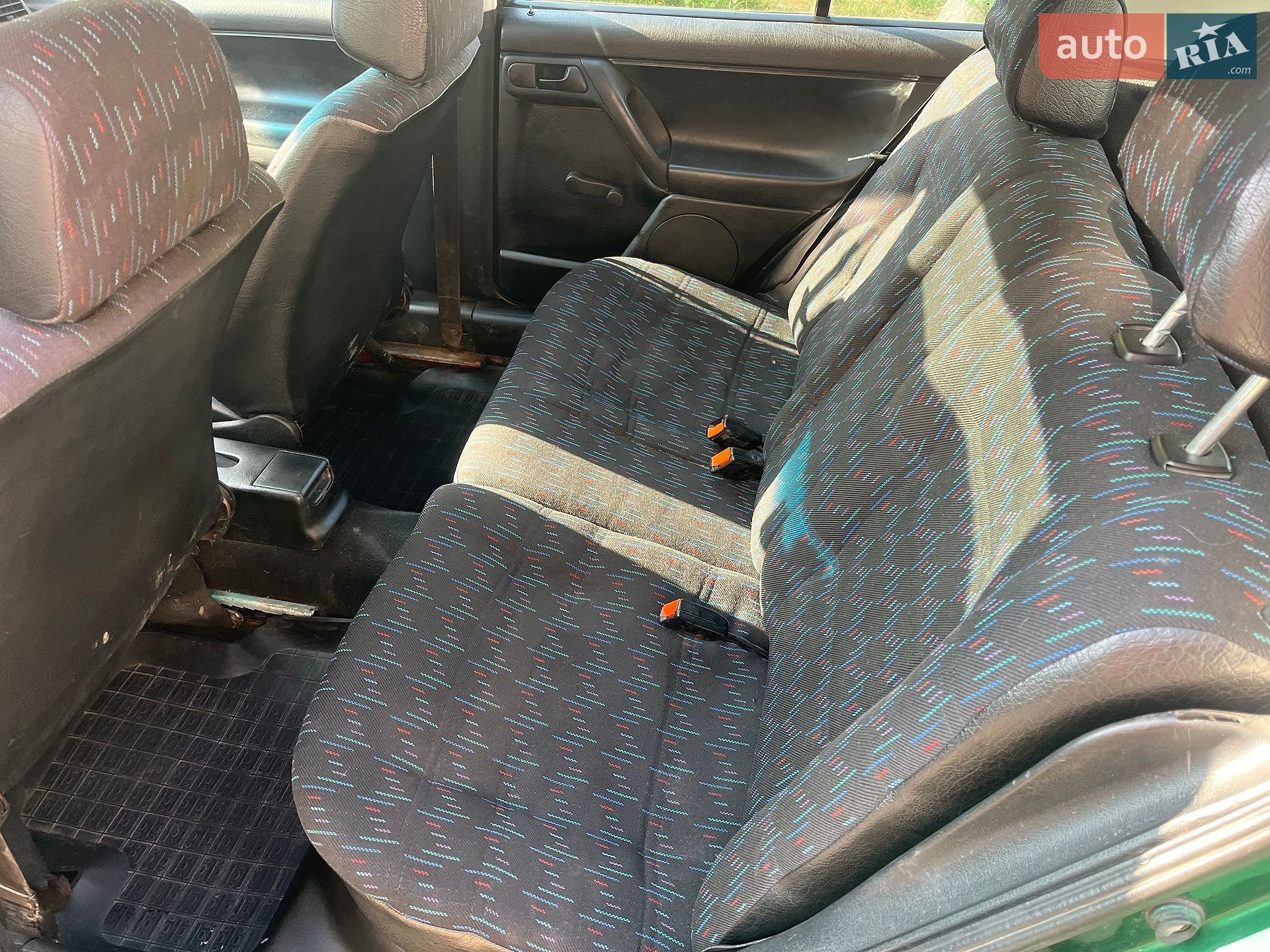 Volkswagen Golf 1993 VIN WVWZZZ1HZPW415510 фото оголошення 5 з 14