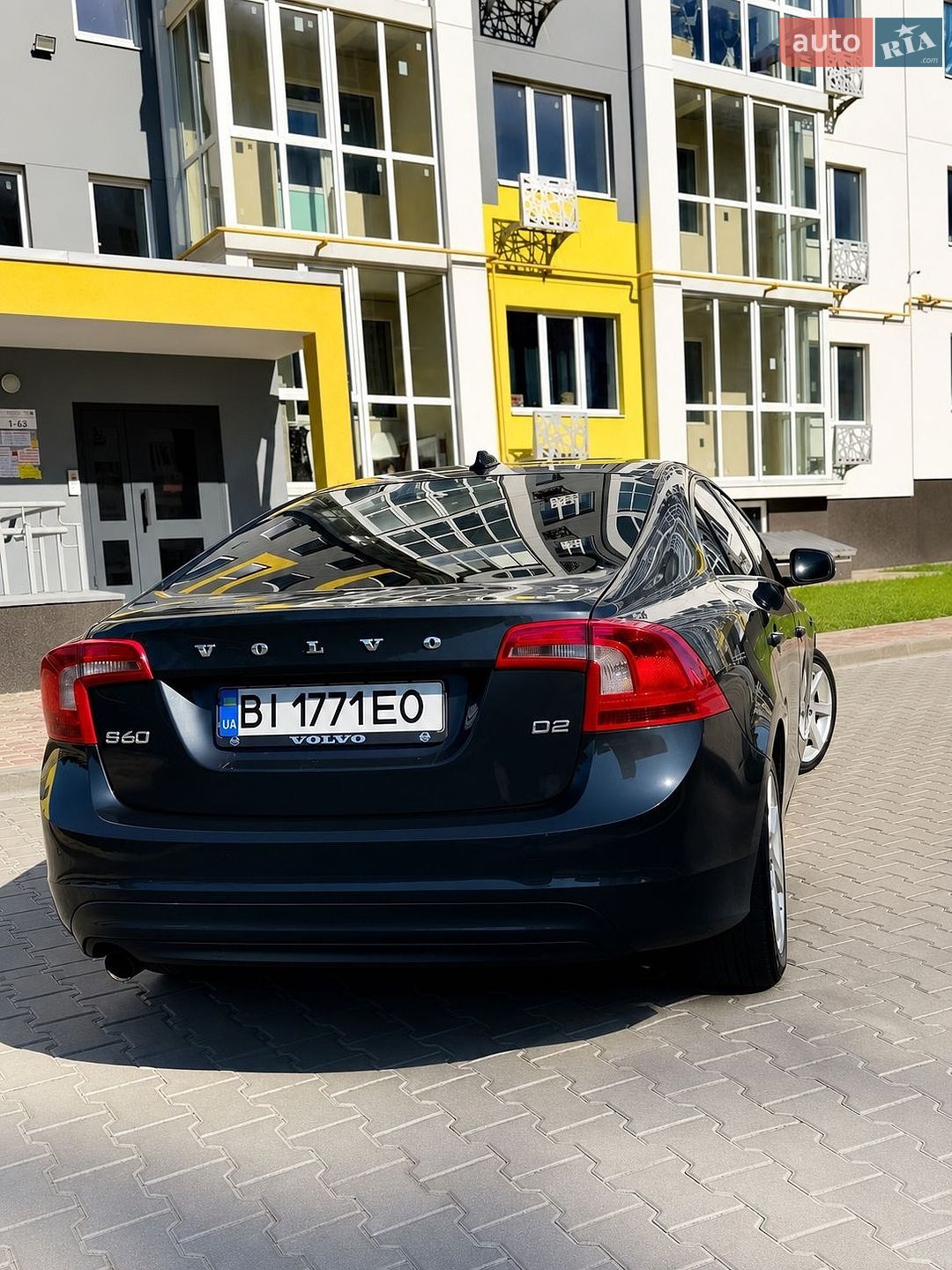 Volvo S60 2014 VIN YV1FS848BE2304306 фото оголошення 4 з 10