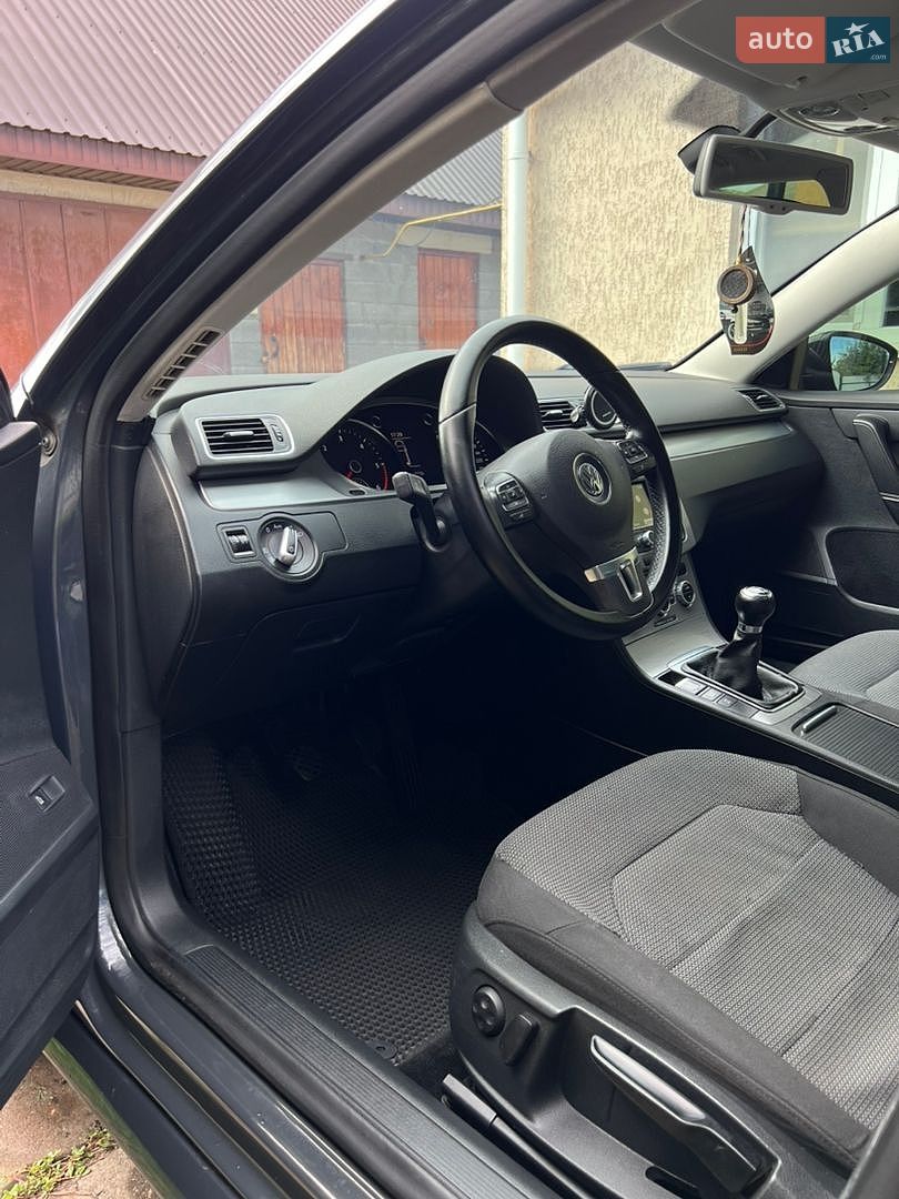 Volkswagen Passat 2012 VIN WVWZZZ3CZCE188128 фото оголошення 20 з 29