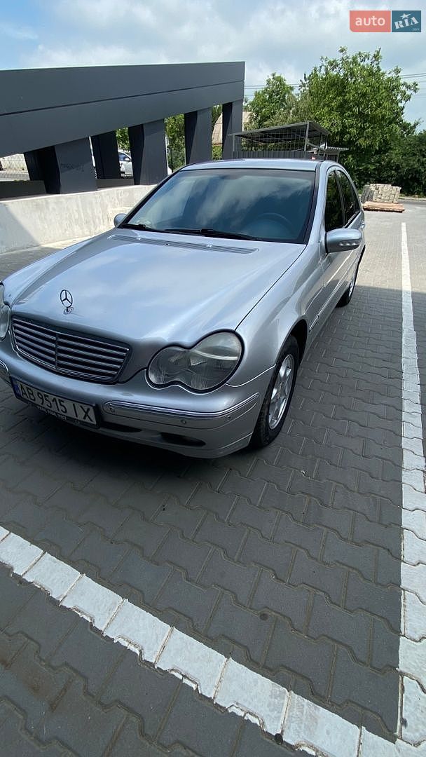 Mercedes-Benz C-Class 2001 VIN WDB2030451A286807 фото оголошення 8 з 9