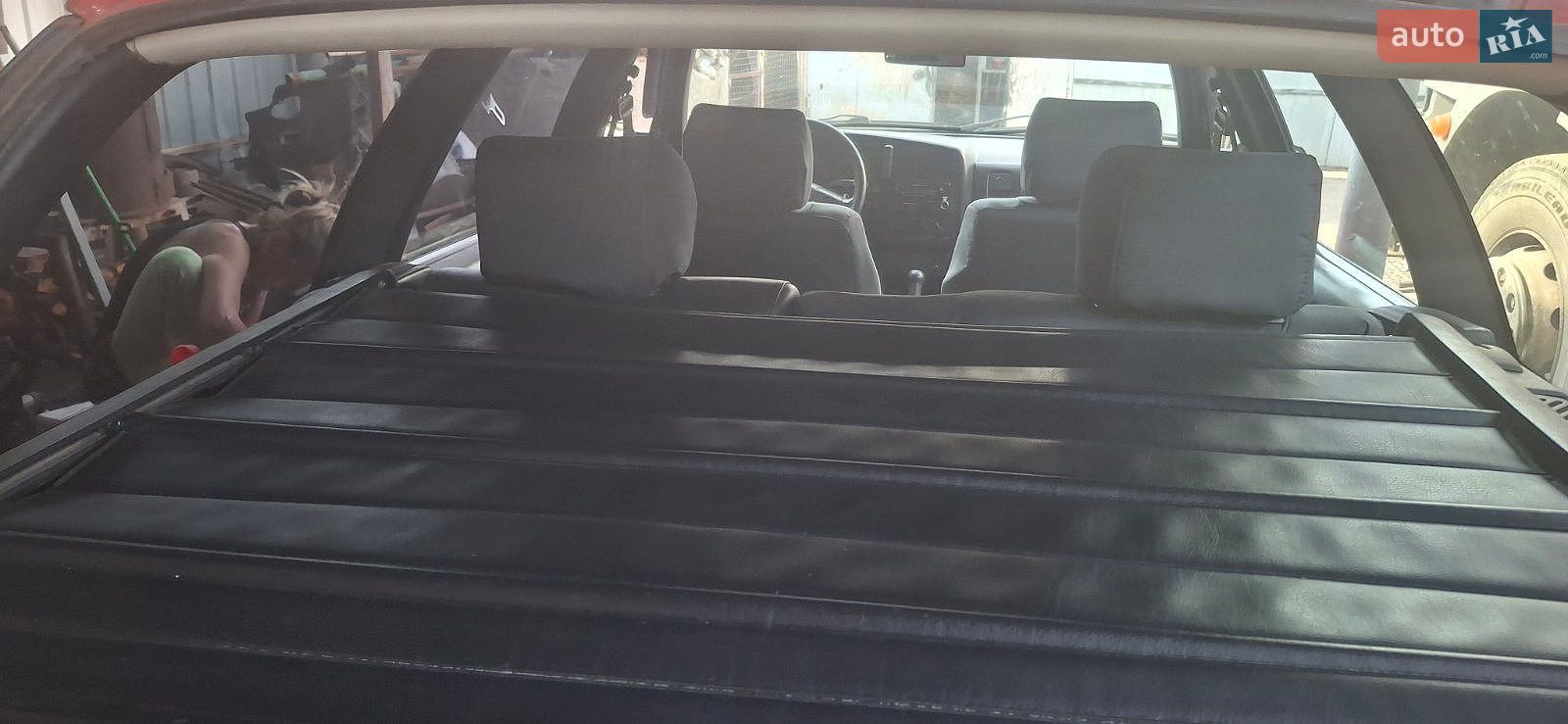 Volkswagen Passat 1991 VIN WVWZZZ3BZ4E035258 фото оголошення 5 з 7