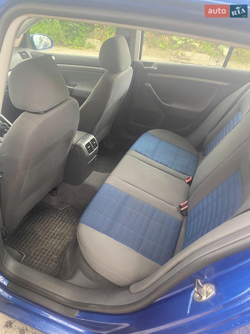 Volkswagen Golf 2004 VIN WVWZZZ1KZ4P048680 фото оголошення 7 з 11