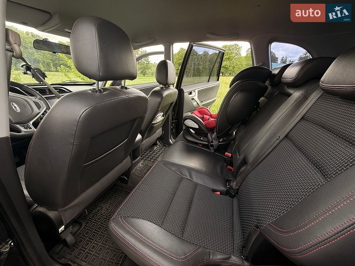 Chery Tiggo 3 2020 VIN LVVDB11BXLD056001 фото оголошення 10 з 13