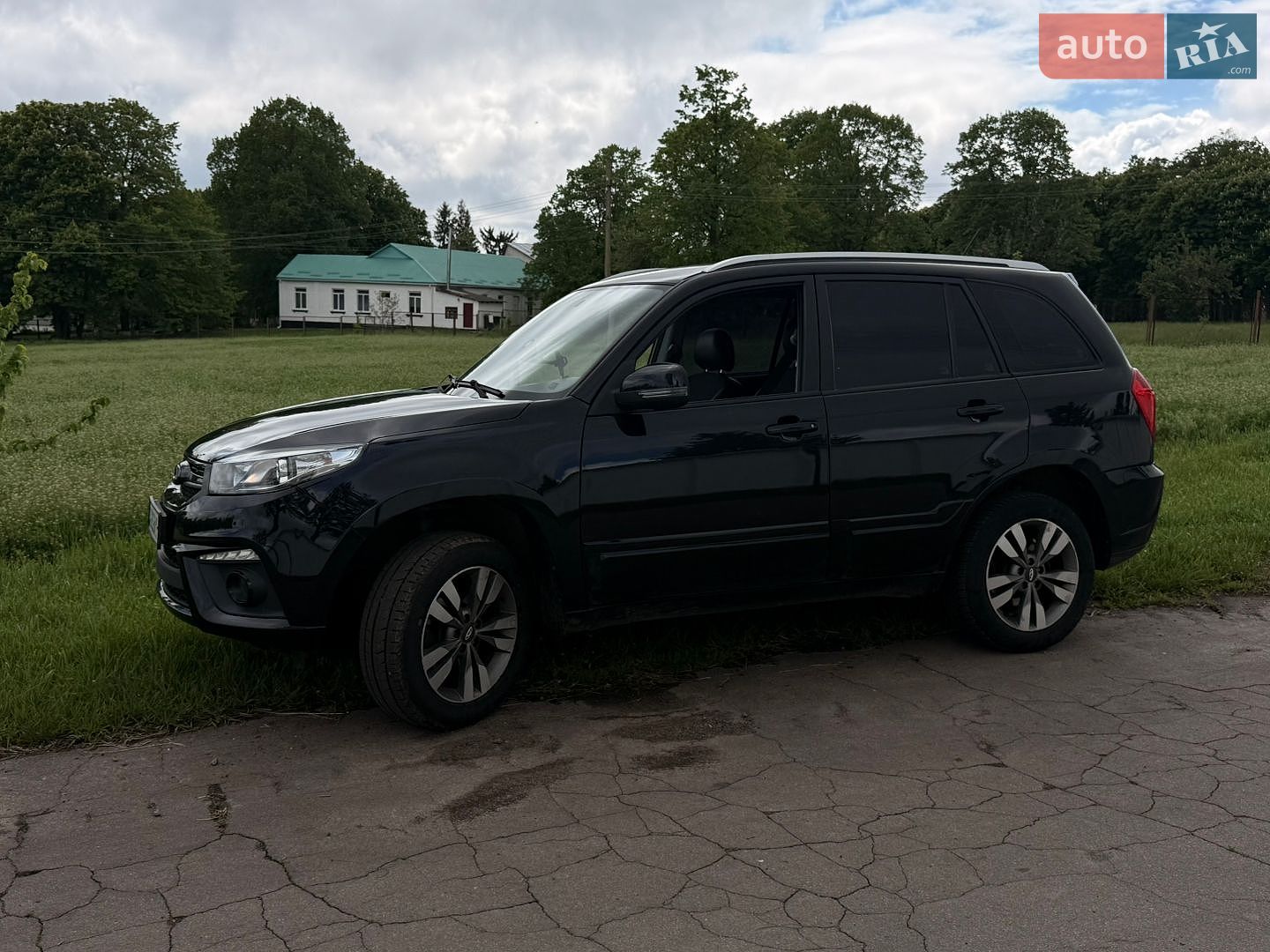 Chery Tiggo 3 2020 VIN LVVDB11BXLD056001 фото оголошення 6 з 13