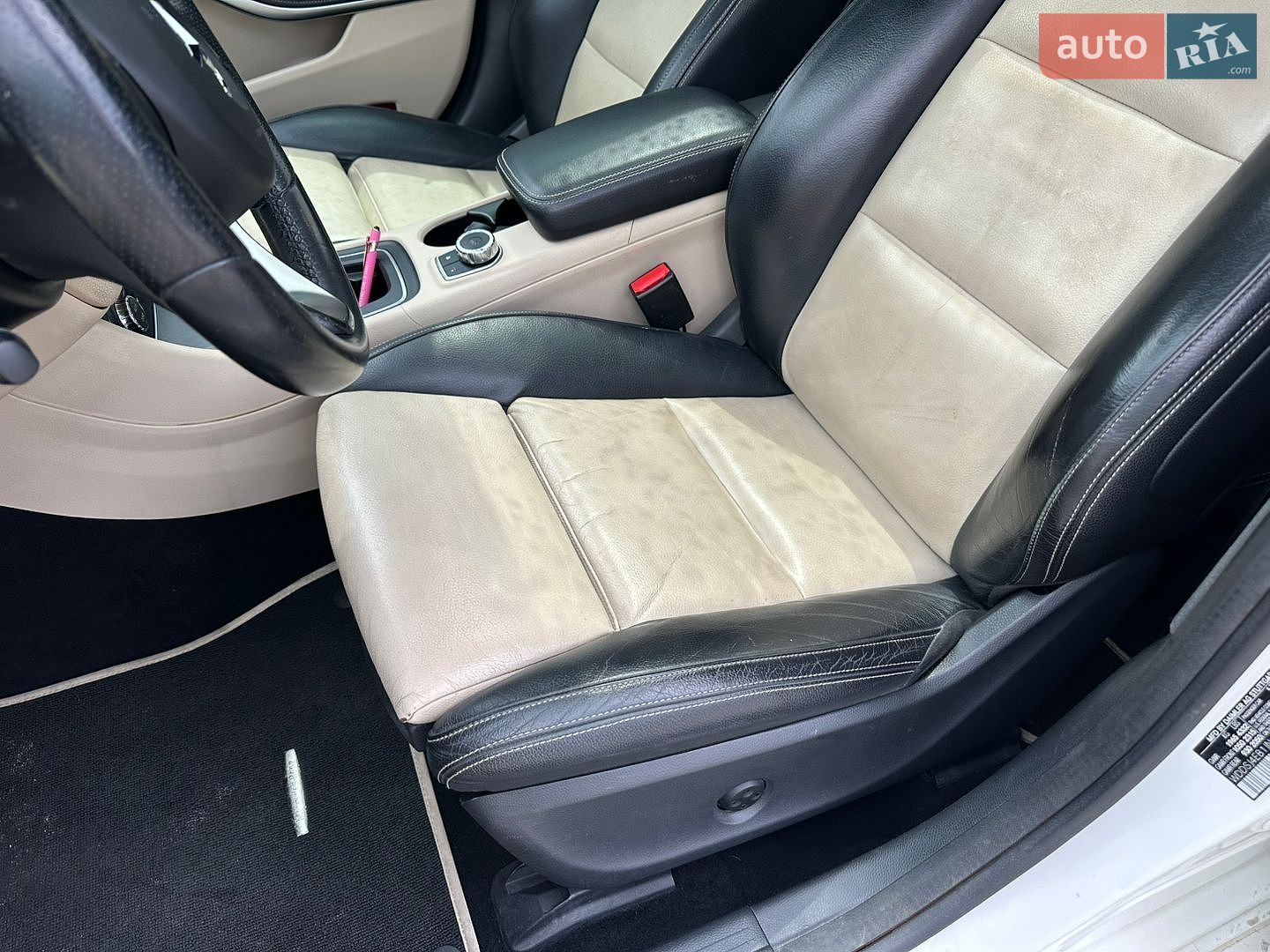 Mercedes-Benz CLA-Class 2018 VIN WDDSJ4EB1JN677303 фото оголошення 8 з 33