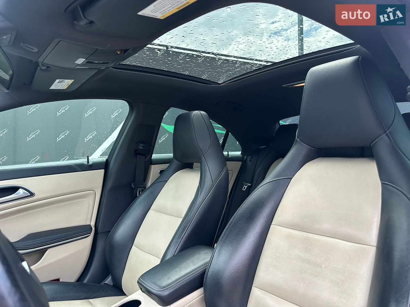 Mercedes-Benz CLA-Class 2018 VIN WDDSJ4EB1JN677303 фото оголошення 13 з 33