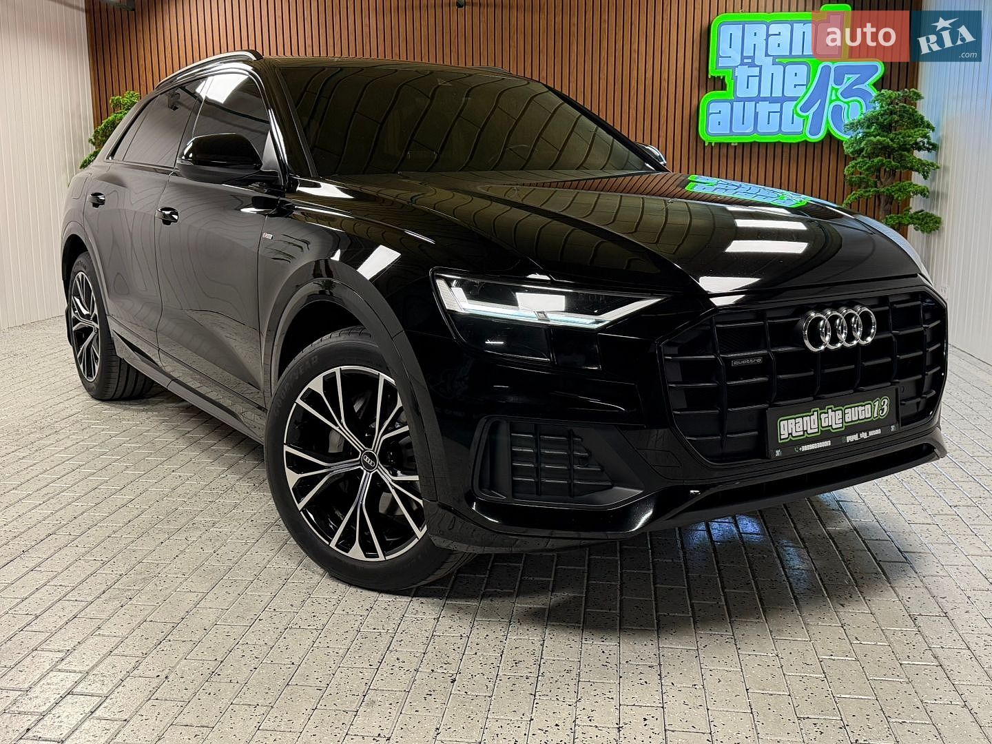 Audi Q8 2020 VIN WAUZZZF10MD004806 фото оголошення 3 з 62