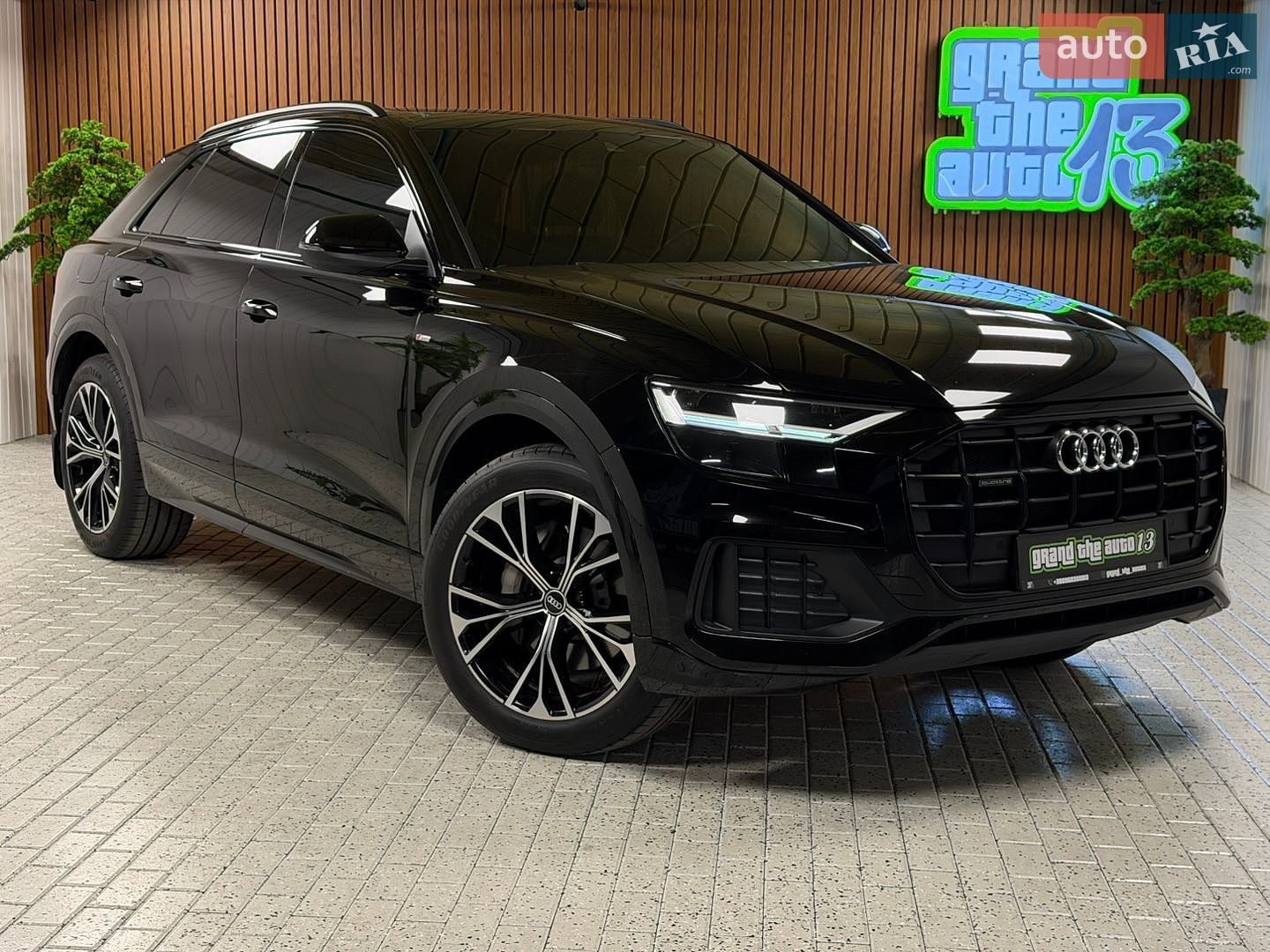 Audi Q8 2020 VIN WAUZZZF10MD004806 фото оголошення 9 з 62