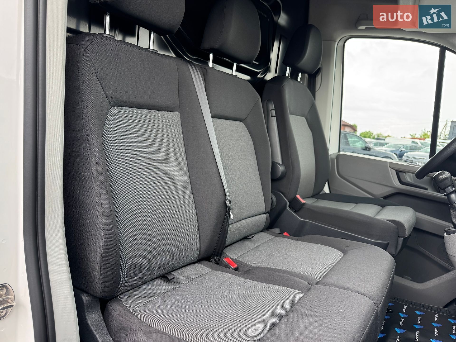 Volkswagen Crafter 2021 VIN WV1ZZZSYZN9011604 фото оголошення 30 з 32