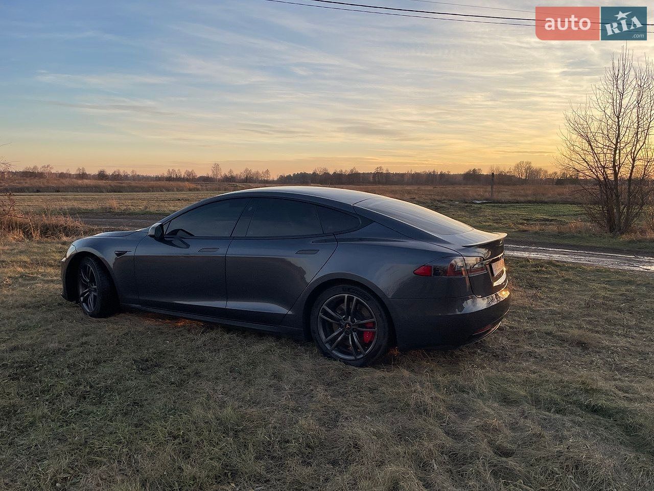 Tesla Model S 2020 VIN 5YJSA1E42LF396476 фото оголошення 6 з 17