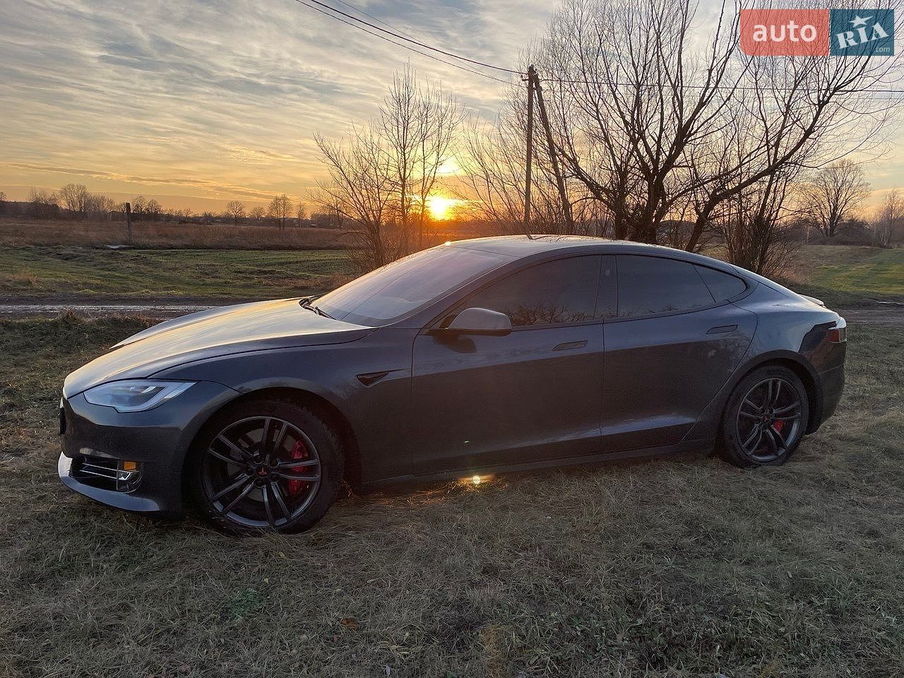 Tesla Model S 2020 VIN 5YJSA1E42LF396476 фото оголошення 3 з 17