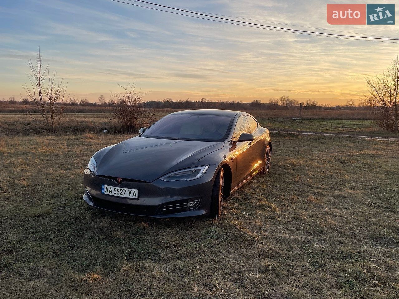 Tesla Model S 2020 VIN 5YJSA1E42LF396476 фото оголошення 4 з 17