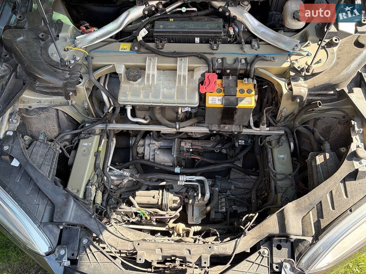 Tesla Model S 2020 VIN 5YJSA1E42LF396476 фото оголошення 17 з 17