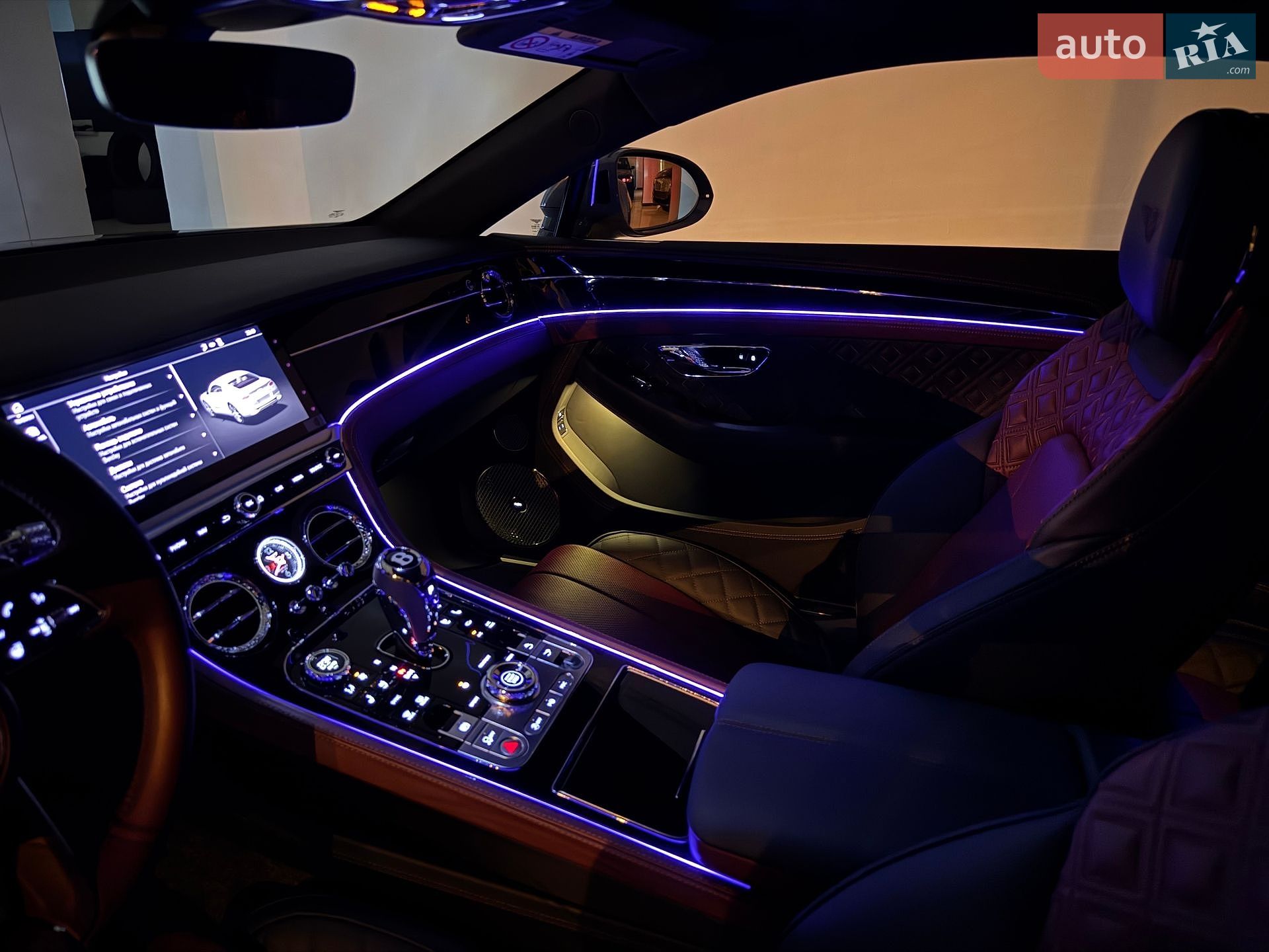 Bentley Continental GT 2022 VIN SCBCX13S5NC094834 фото оголошення 11 з 133