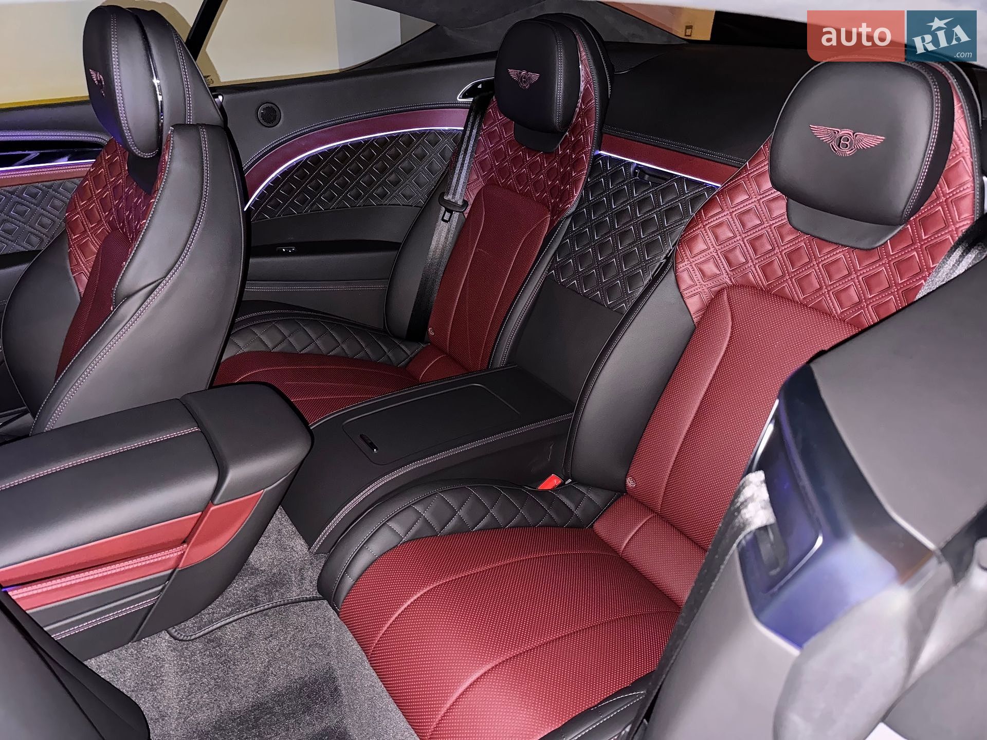 Bentley Continental GT 2022 VIN SCBCX13S5NC094834 фото оголошення 112 з 133