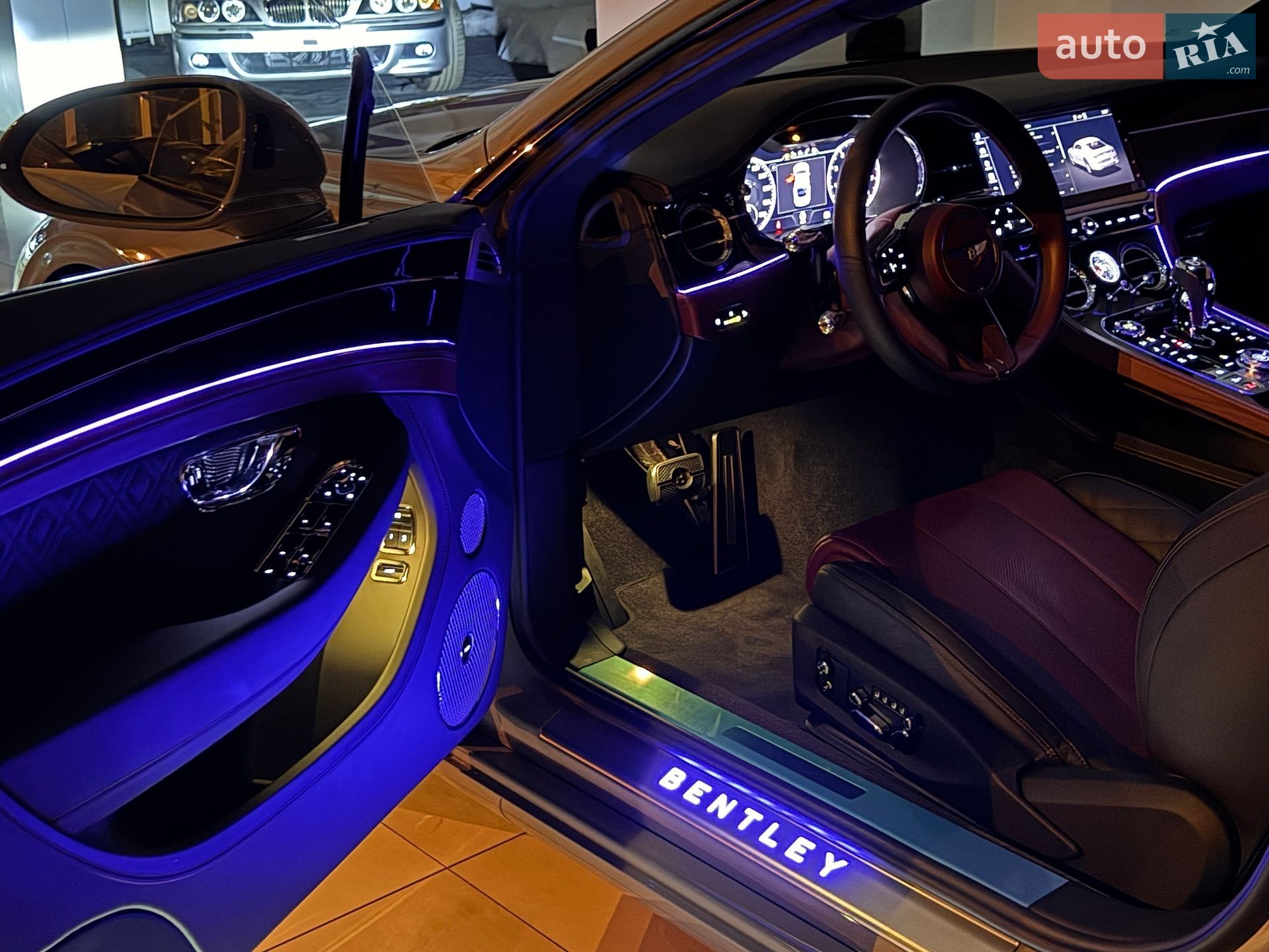 Bentley Continental GT 2022 VIN SCBCX13S5NC094834 фото оголошення 9 з 133