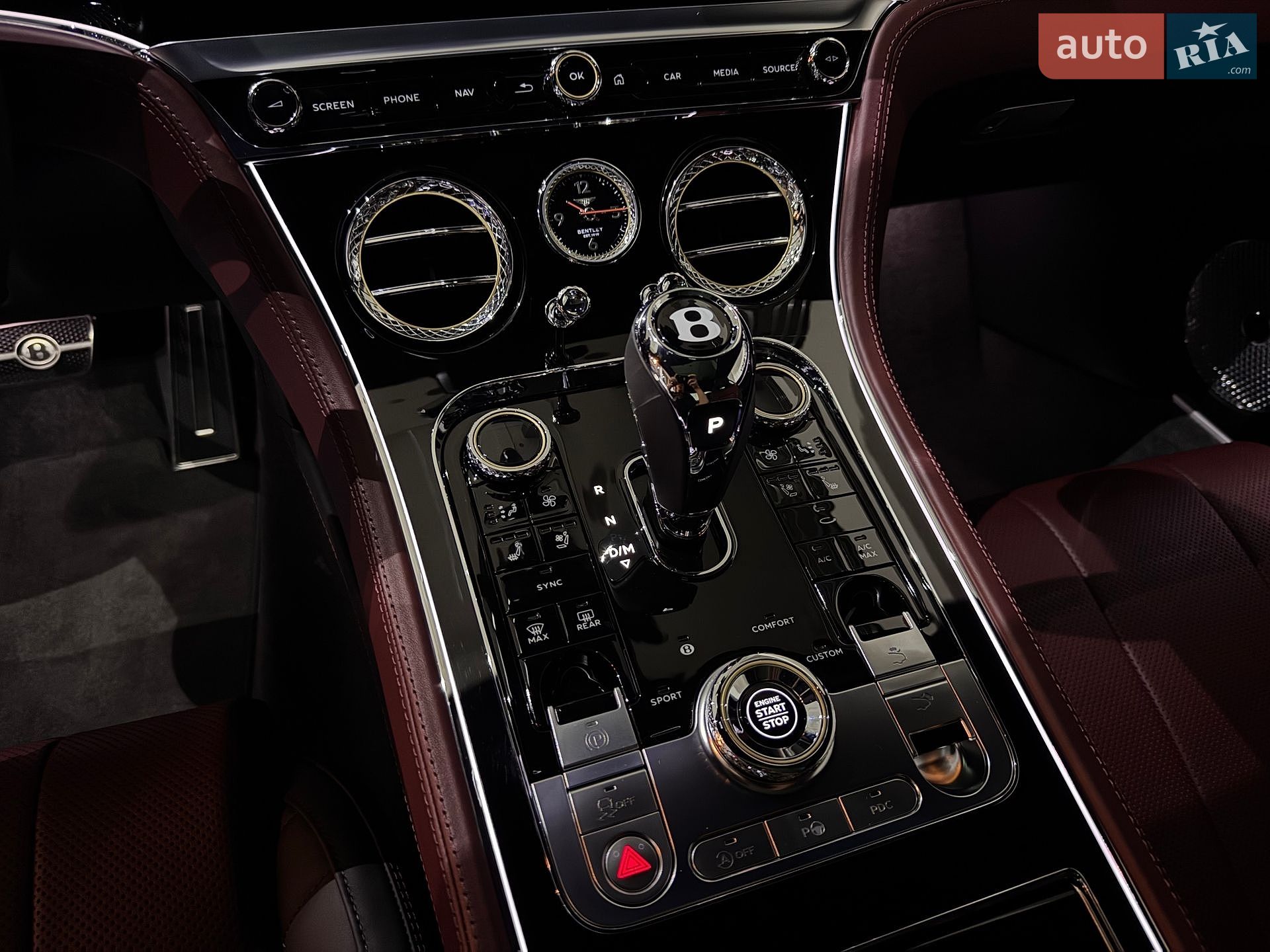 Bentley Continental GT 2022 VIN SCBCX13S5NC094834 фото оголошення 96 з 133