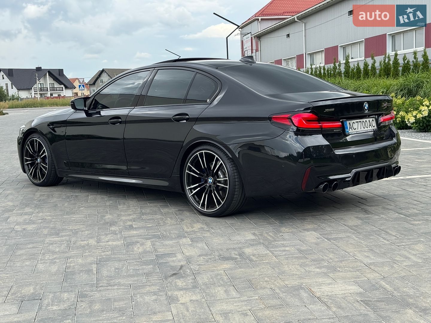 BMW 5 Series 2018 VIN WBAJB9C51JB286812 фото оголошення 6 з 23