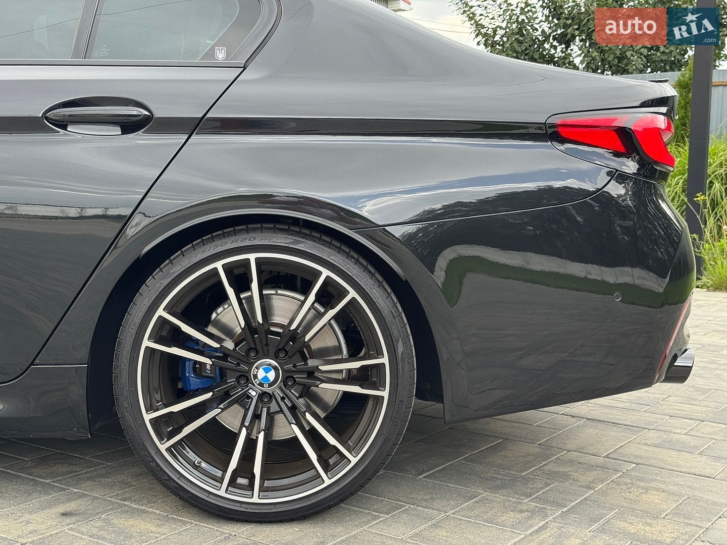 BMW 5 Series 2018 VIN WBAJB9C51JB286812 фото оголошення 12 з 23