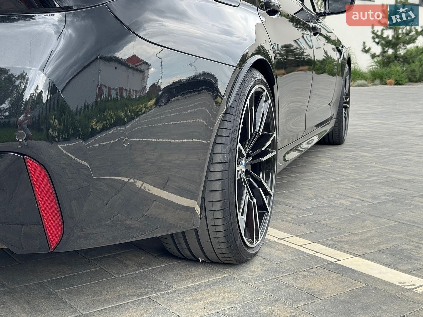 BMW 5 Series 2018 VIN WBAJB9C51JB286812 фото оголошення 14 з 23