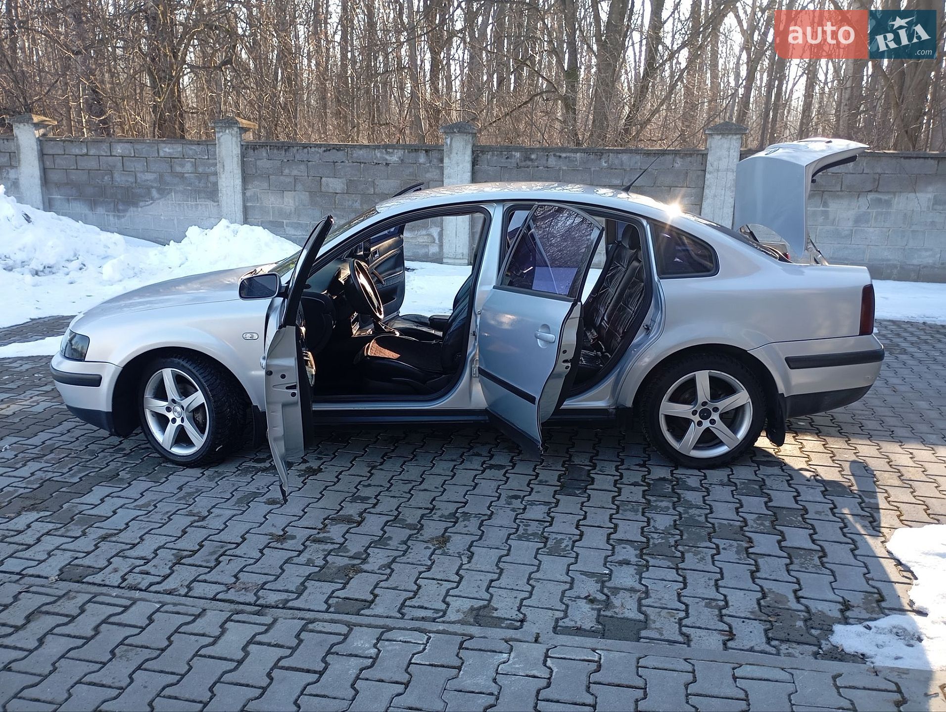 Volkswagen Passat 1997 VIN WVWZZZ3BZWE040564 фото оголошення 7 з 28