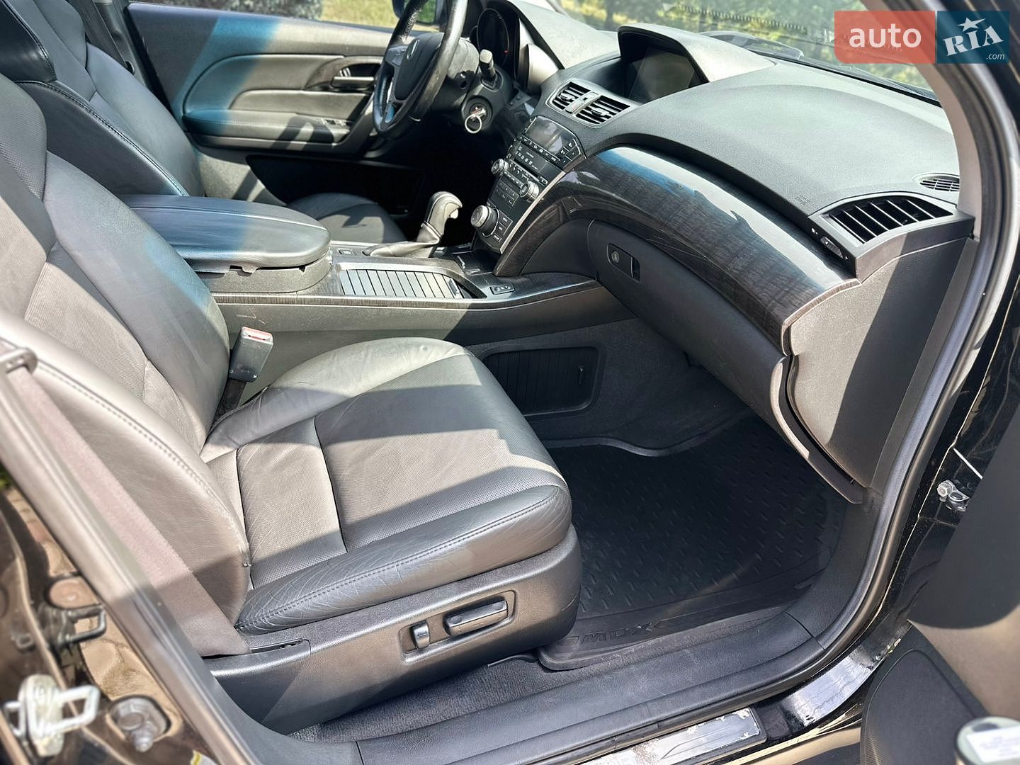 Acura MDX 2007 VIN 2HNYD28597H553359 фото оголошення 14 з 27
