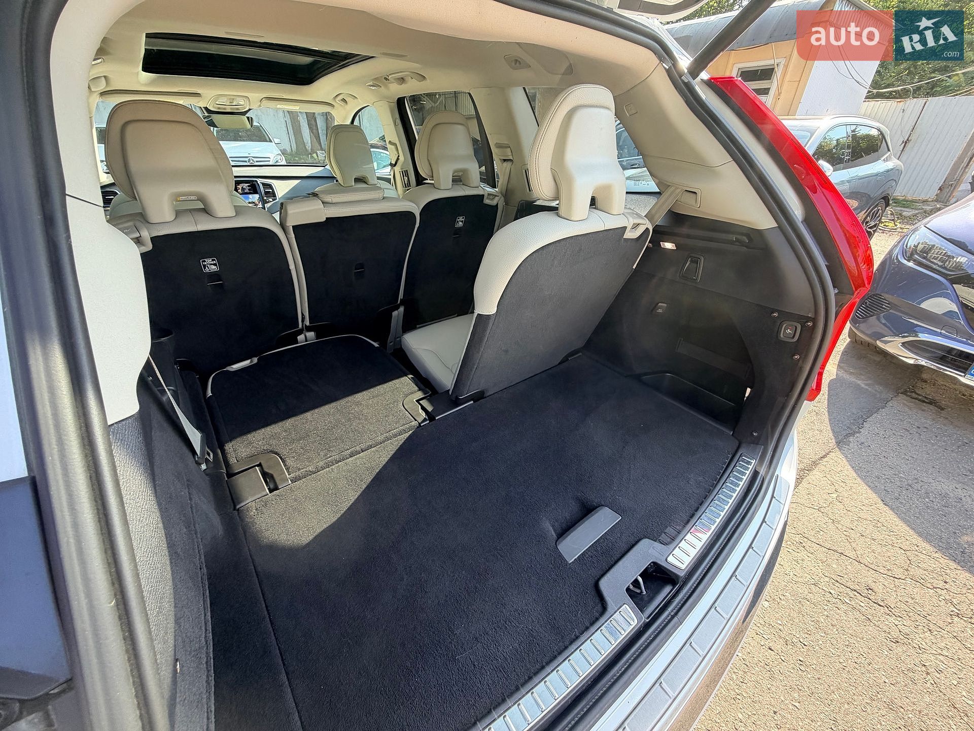 Volvo Xc90 2023 VIN YV4062PE9R1173662 фото оголошення 32 з 41