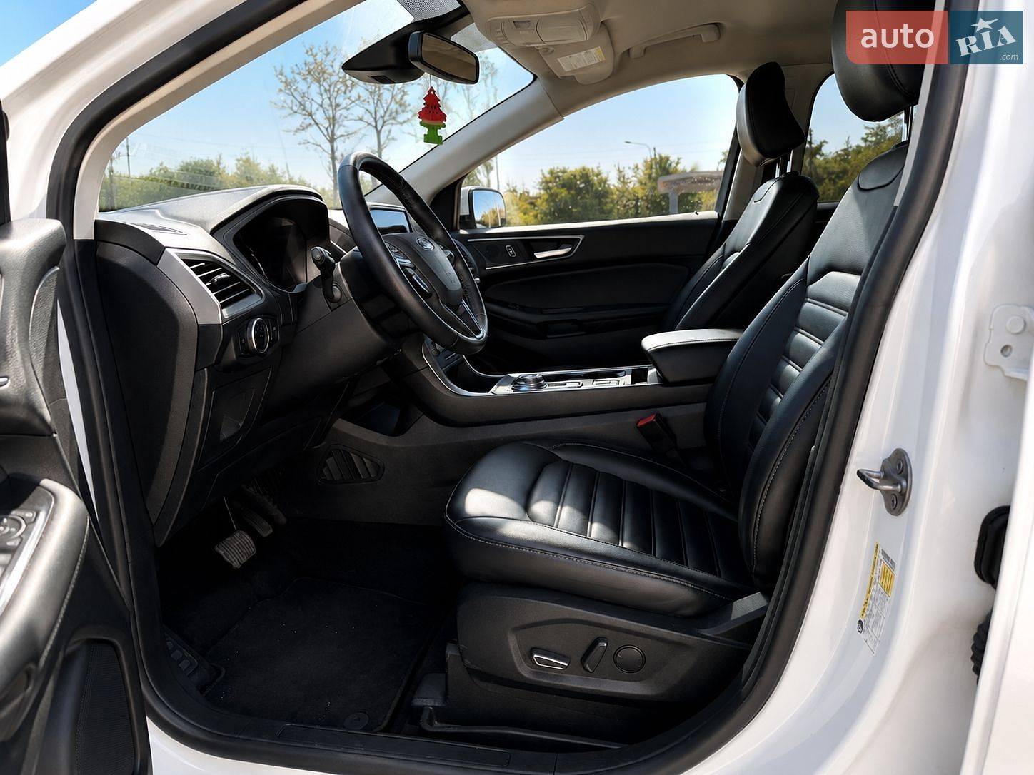 Ford Edge 2024 VIN 2FMPK4J99RBA76594 фото оголошення 7 з 12