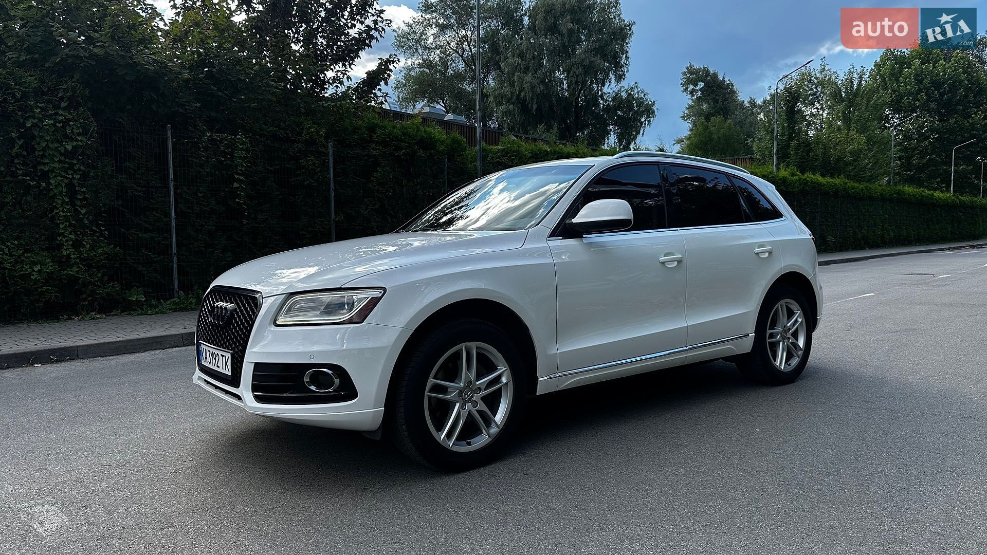 Audi Q5 2014 VIN WA1LFAFP3EA110588 фото оголошення 4 з 35