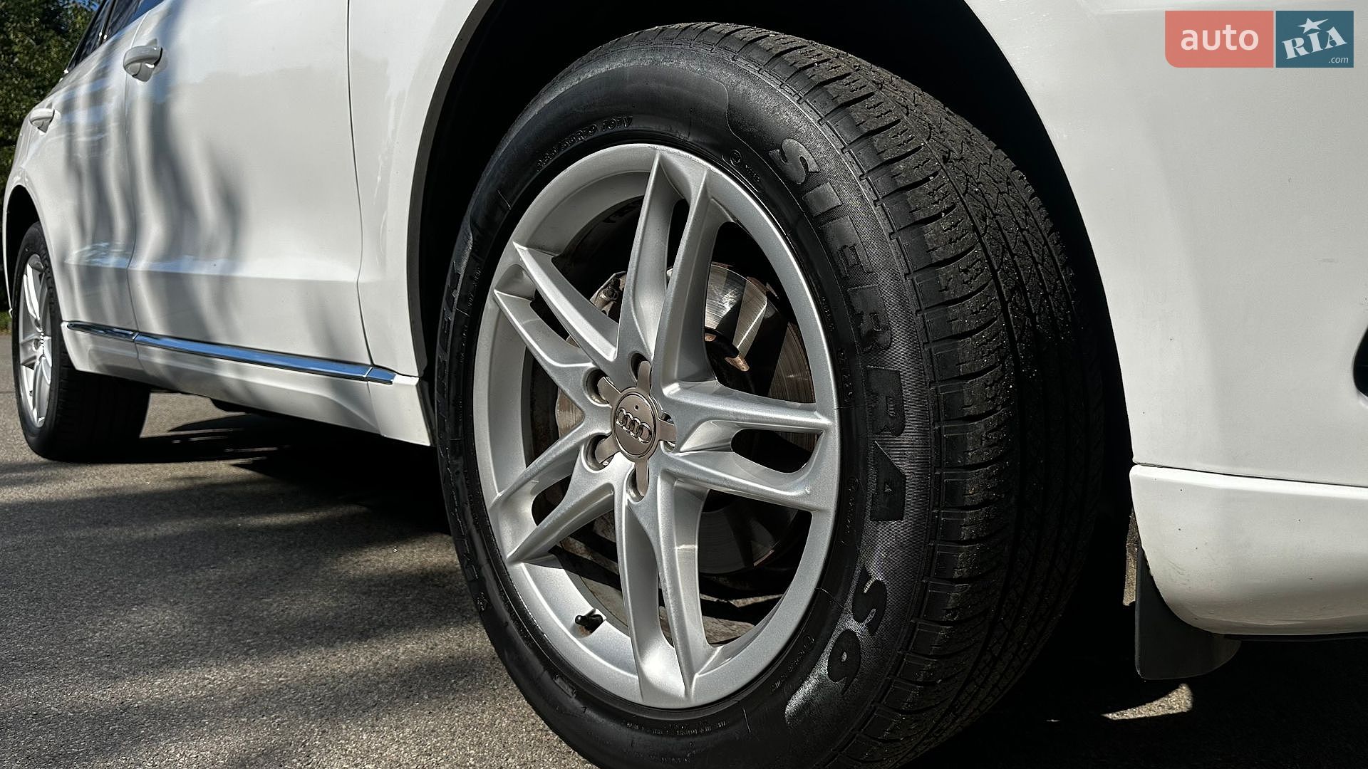 Audi Q5 2014 VIN WA1LFAFP3EA110588 фото оголошення 13 з 35