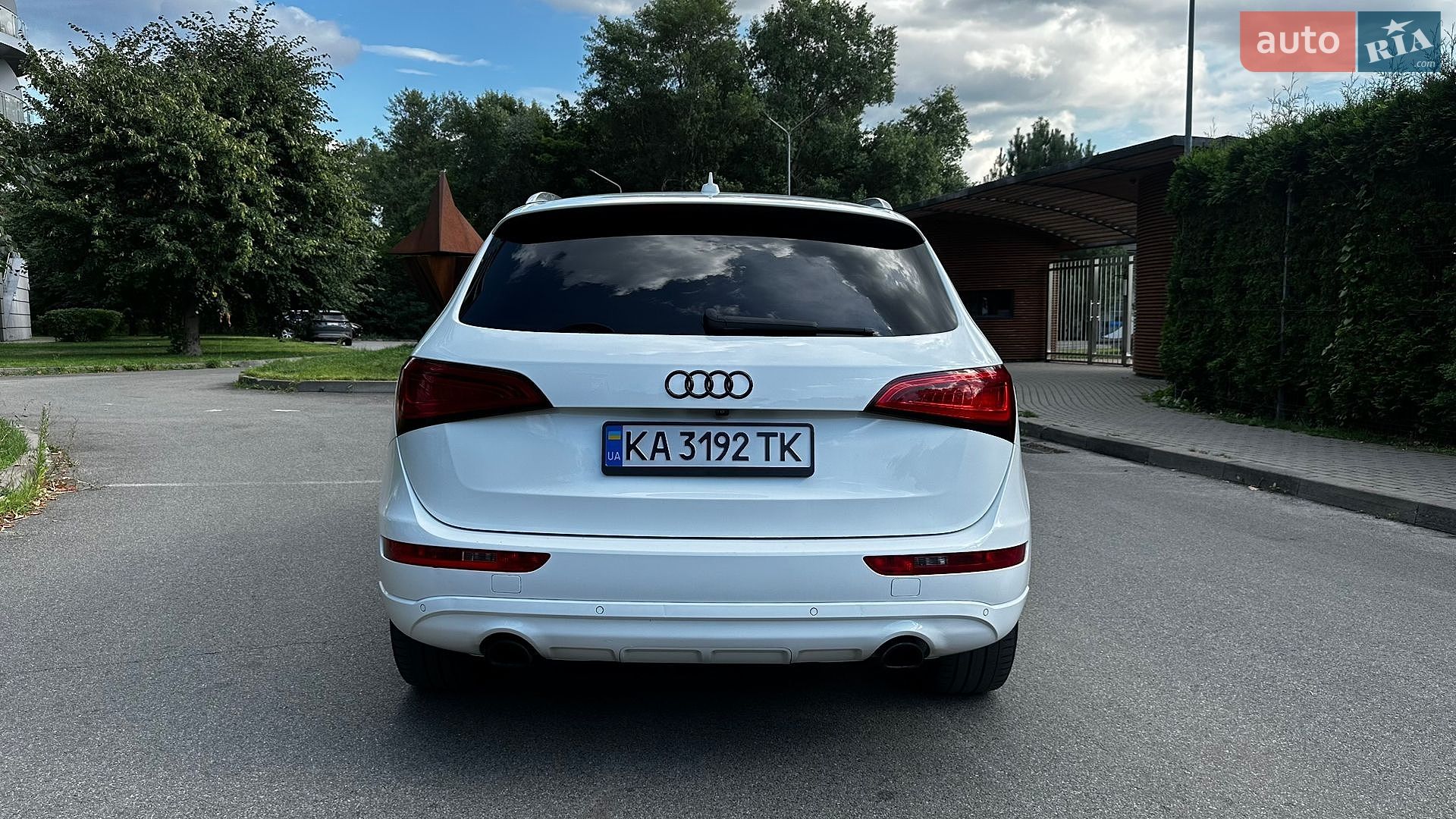 Audi Q5 2014 VIN WA1LFAFP3EA110588 фото оголошення 10 з 35