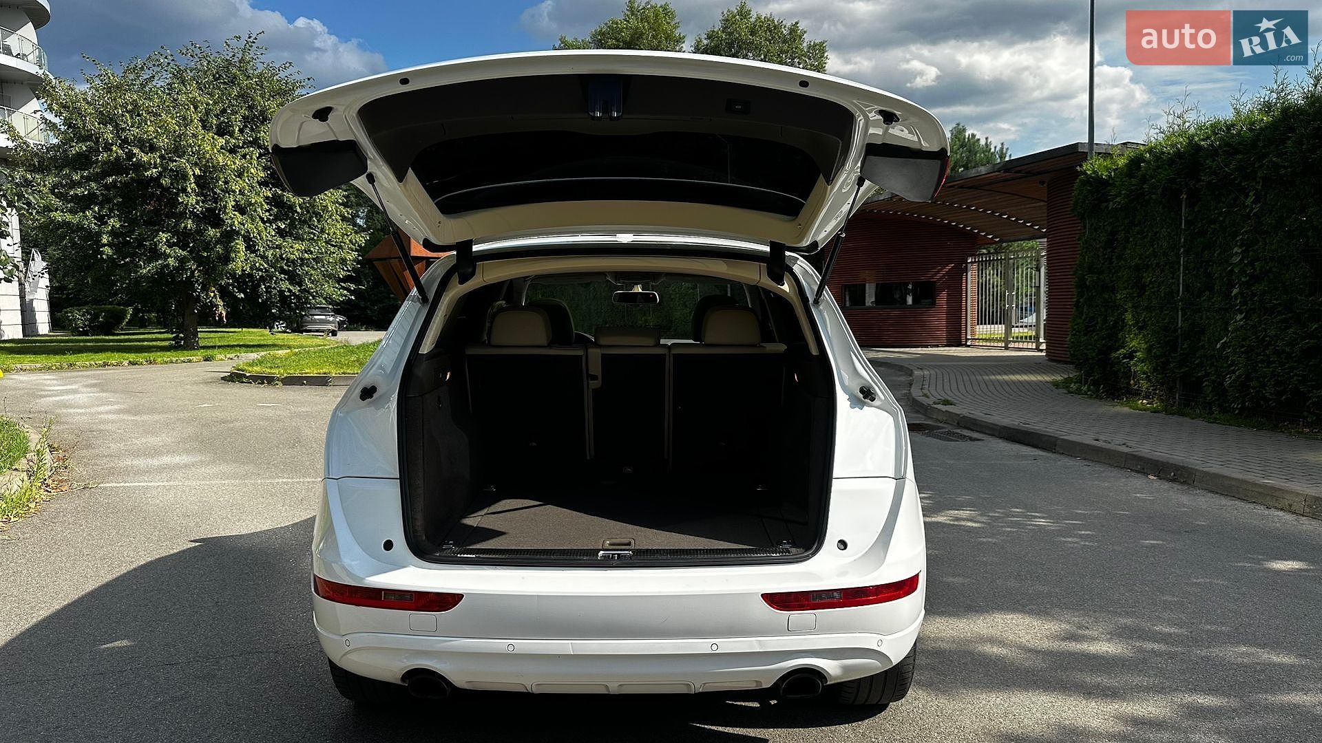 Audi Q5 2014 VIN WA1LFAFP3EA110588 фото оголошення 14 з 35