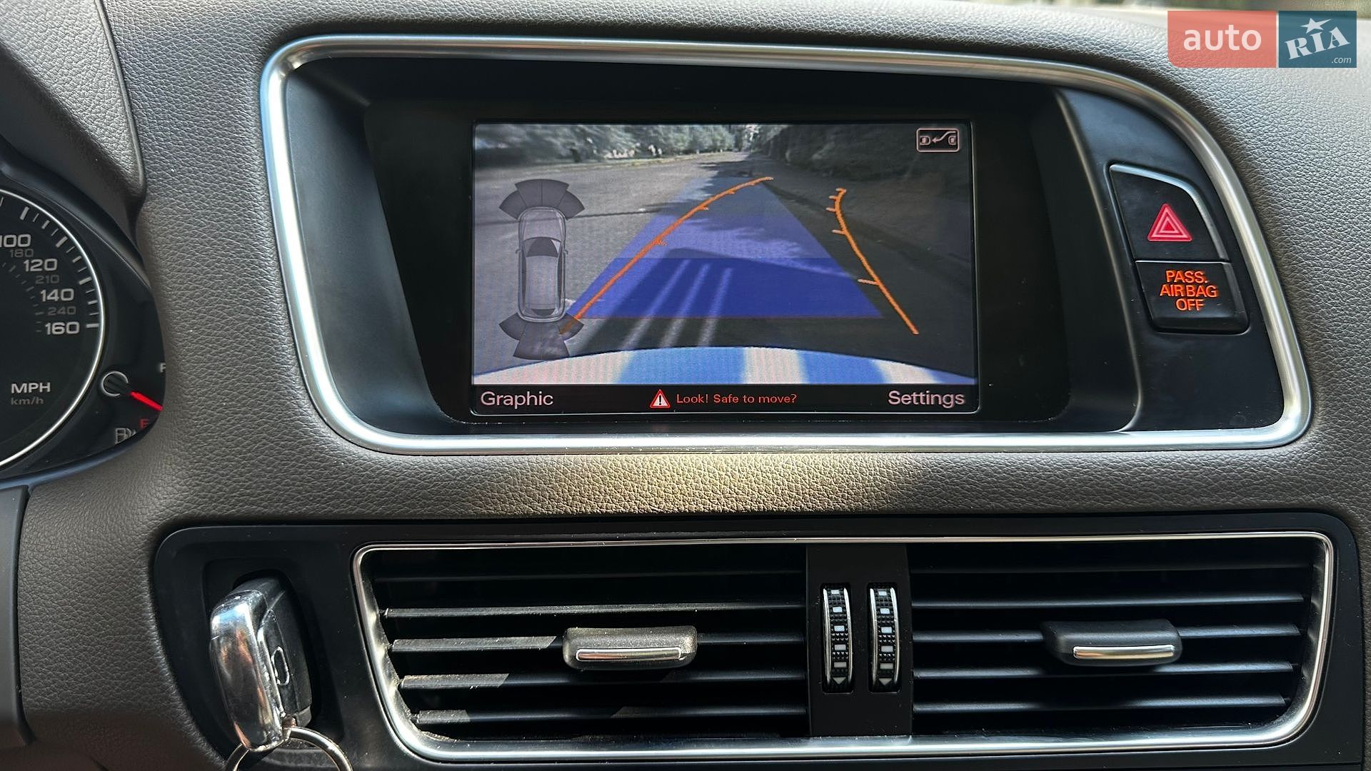 Audi Q5 2014 VIN WA1LFAFP3EA110588 фото оголошення 21 з 35