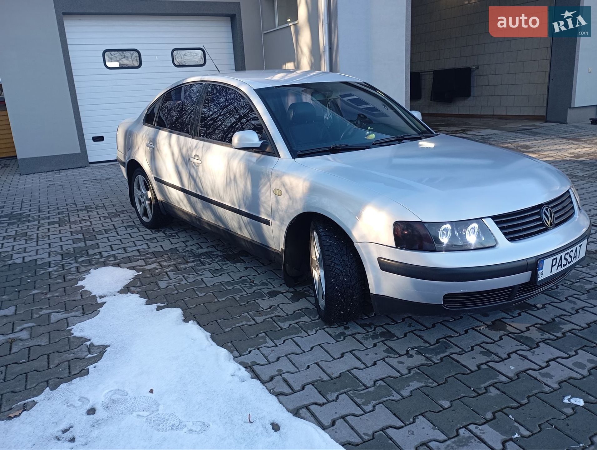 Volkswagen Passat 1997 VIN WVWZZZ3BZWE040564 фото оголошення 27 з 28